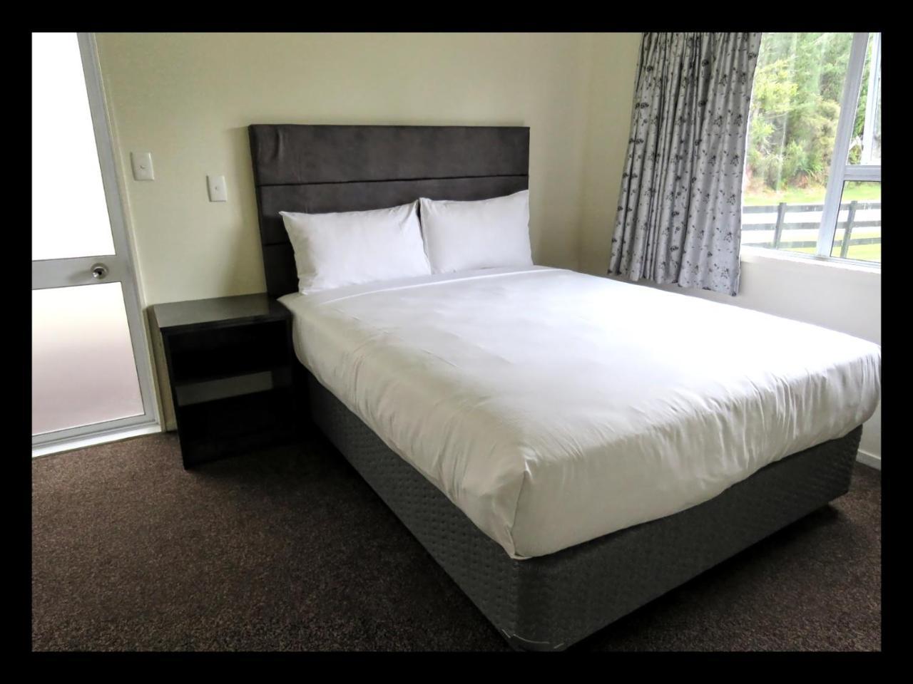 Grandeur Thermal Spa Resort Taupo Eksteriør billede